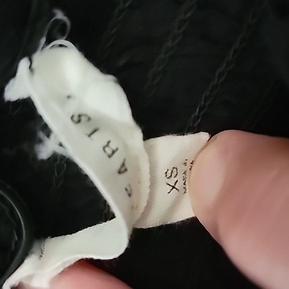 Crop top - Picture 3 of 4